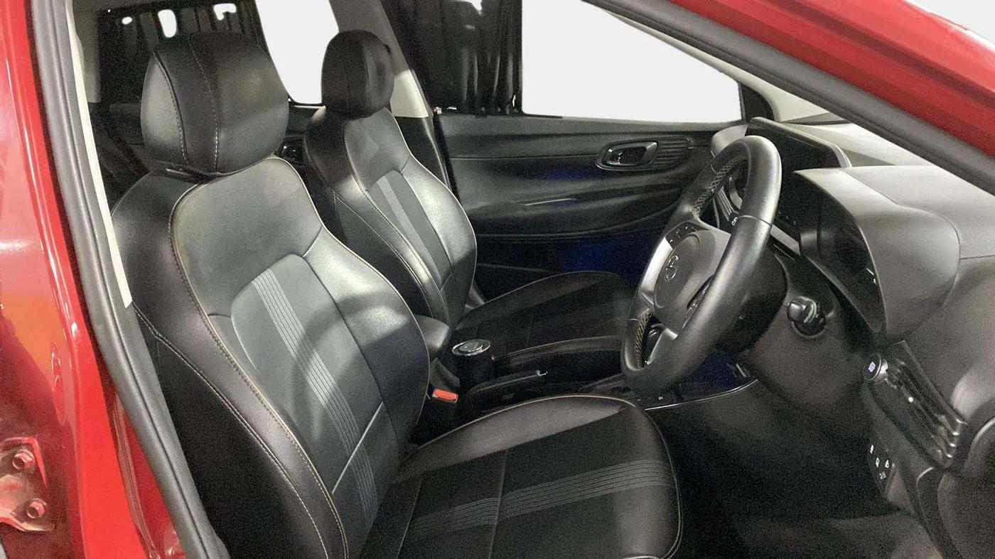 2020 Hyundai NEW I20 ASTA 1.0 GDI TURBO DCT, Petrol, Automatic, 71,358 km, Right Side Front Door Cabin