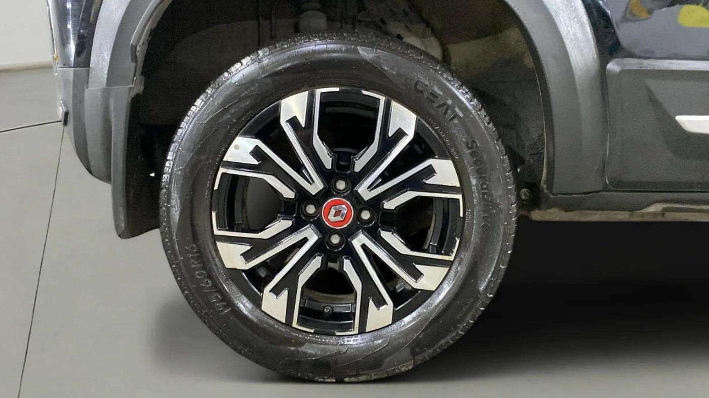 2023 Renault Kiger RXZ Turbo CVT Urban Night Limited, Petrol, Automatic, 9,896 km, Right Rear Wheel