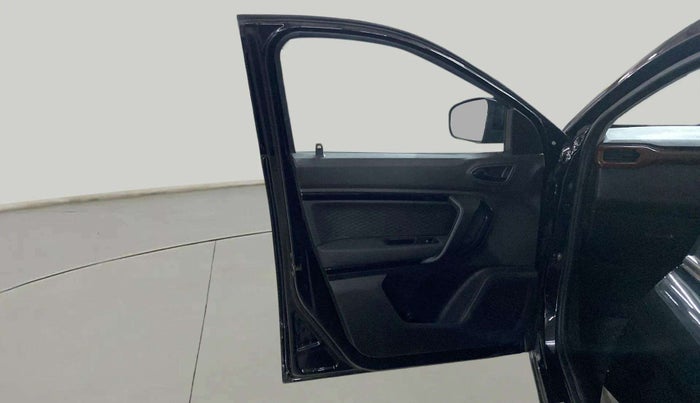 2023 Renault Kiger RXZ Turbo CVT Urban Night Limited, Petrol, Automatic, 9,896 km, LHS Front Door