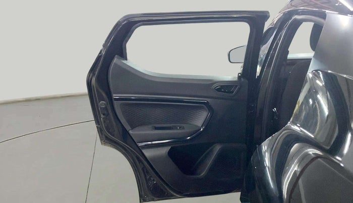 2023 Renault Kiger RXZ Turbo CVT Urban Night Limited, Petrol, Automatic, 9,896 km, LHS Rear Door