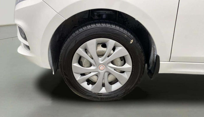 2022 Tata Tiago XM CNG, CNG, Manual, 58,504 km, Left Front Wheel