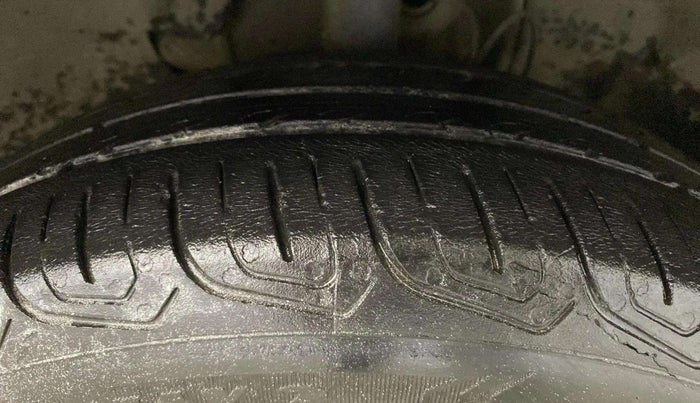 2022 Tata Tiago XM CNG, CNG, Manual, 58,504 km, Right Front Tyre Tread