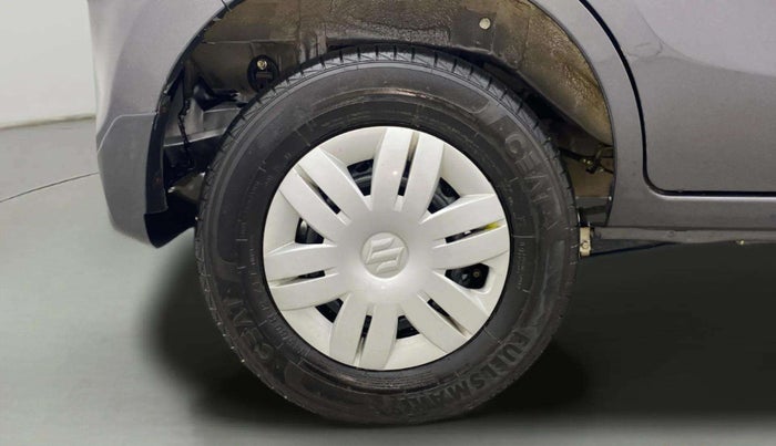 2022 Maruti Alto LXI O, Petrol, Manual, 10,372 km, Right Rear Wheel