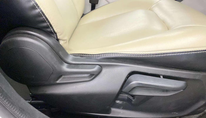 2021 Tata NEXON XZA PLUS PETROL, Petrol, Automatic, 28,124 km, Driver Side Adjustment Panel