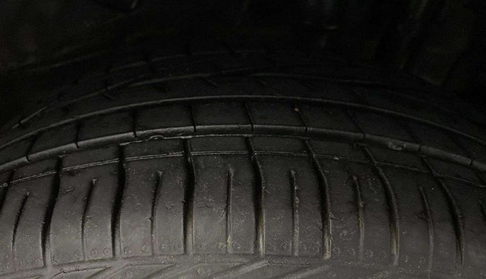 2021 Tata NEXON XZA PLUS PETROL, Petrol, Automatic, 28,124 km, Left Rear Tyre Tread