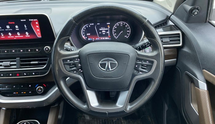 2021 Tata Harrier XZ PLUS 2.0L DUAL TONE, Diesel, Manual, 70,859 km, Steering Wheel Close Up