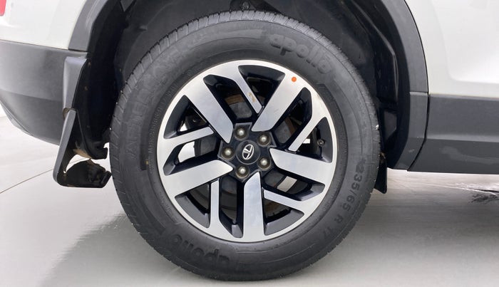 2021 Tata Harrier XZ PLUS 2.0L DUAL TONE, Diesel, Manual, 70,859 km, Right Rear Wheel