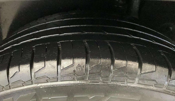 2022 Hyundai Creta SX 1.5 PETROL, Petrol, Manual, 37,282 km, Left Rear Tyre Tread