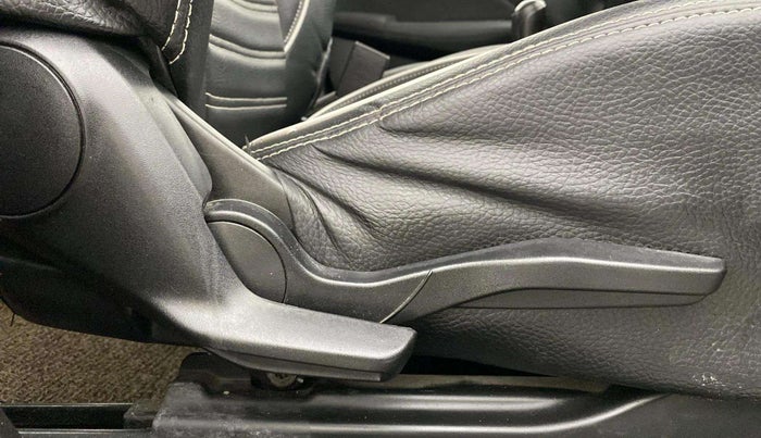 2021 Maruti Swift VXI, Petrol, Manual, 64,972 km, Driver Side Adjustment Panel