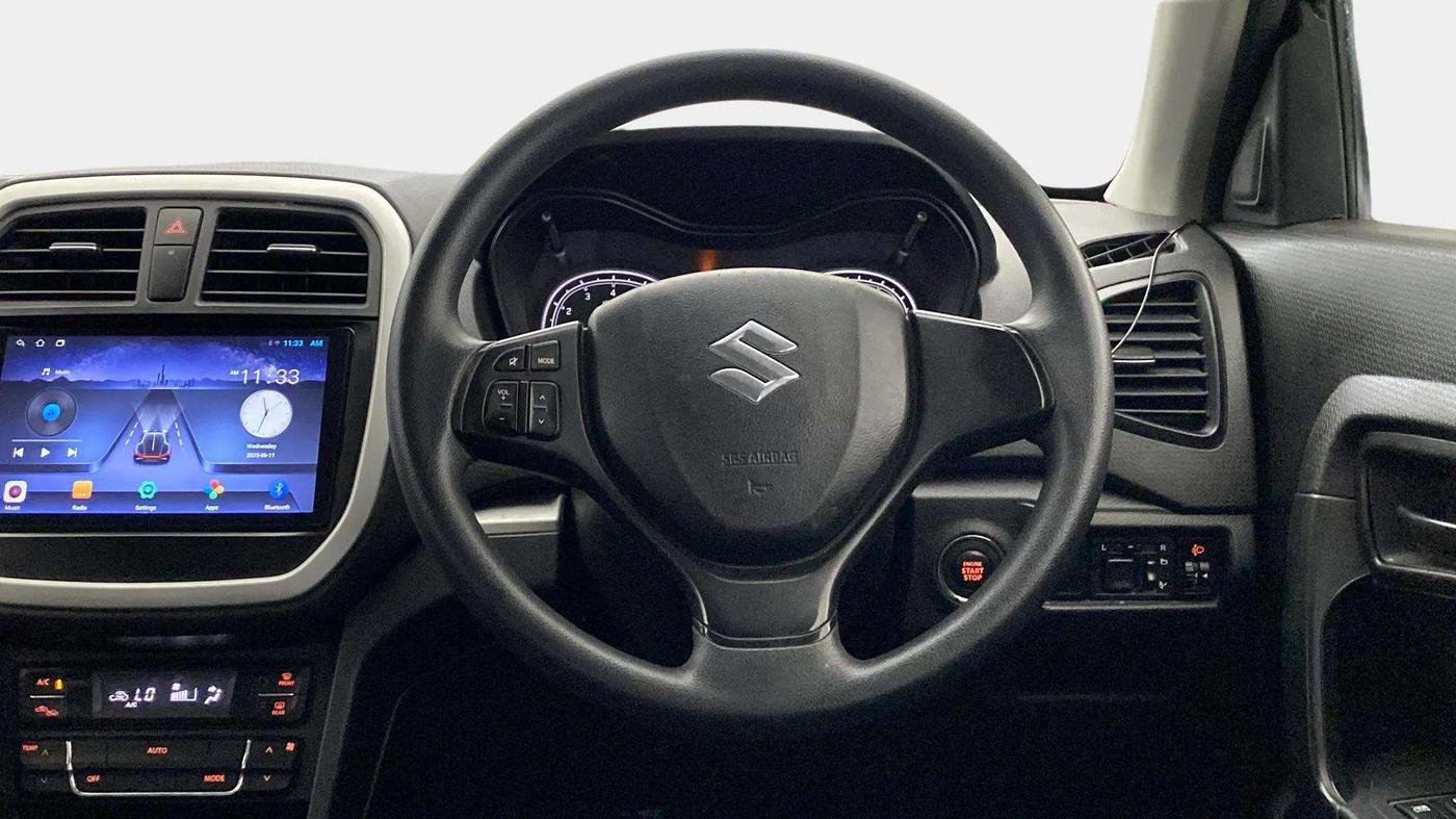 2020 Maruti Vitara Brezza VXI, Petrol, Manual, 43,925 km, Steering Wheel Close Up