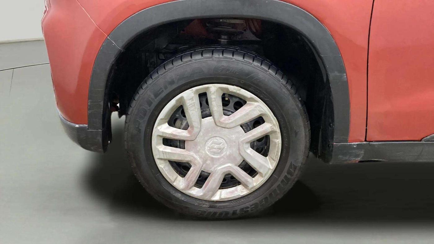 2020 Maruti Vitara Brezza VXI, Petrol, Manual, 43,925 km, Left Front Wheel