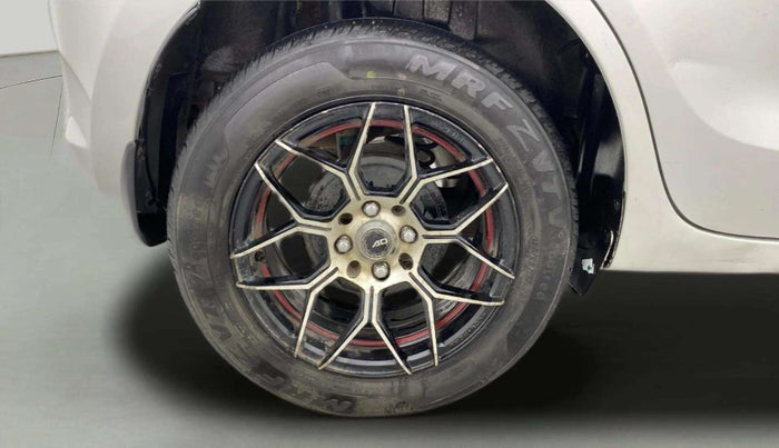 2022 Maruti Swift ZXI AMT, Petrol, Automatic, 56,705 km, Right Rear Wheel