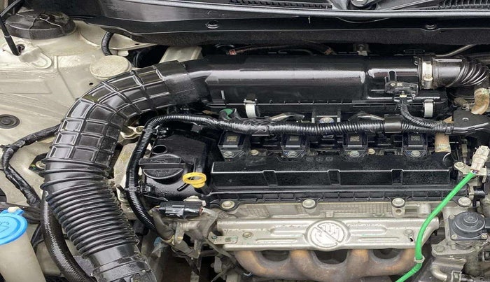 2022 Maruti Swift ZXI AMT, Petrol, Automatic, 56,705 km, Engine View - Right