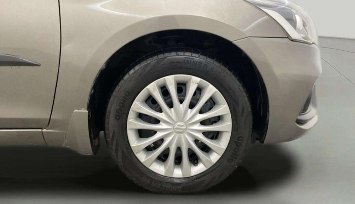 2019 Maruti Ciaz SIGMA 1.5 SHVS MT  PETROL, Petrol, Manual, 61,645 km, Right Front Wheel