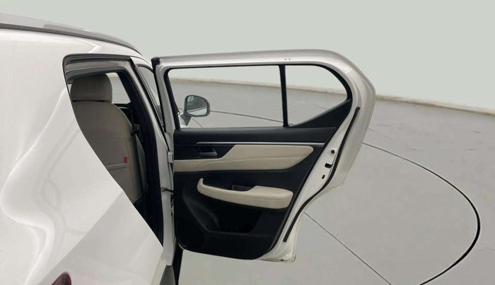 2024 Honda ELEVATE VX CVT, Petrol, Automatic, 16,155 km, RHS Rear Door