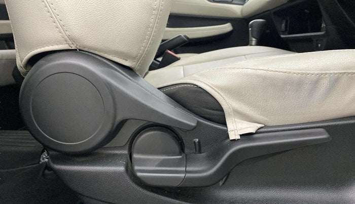 2024 Honda ELEVATE VX CVT, Petrol, Automatic, 16,155 km, Driver Side Adjustment Panel