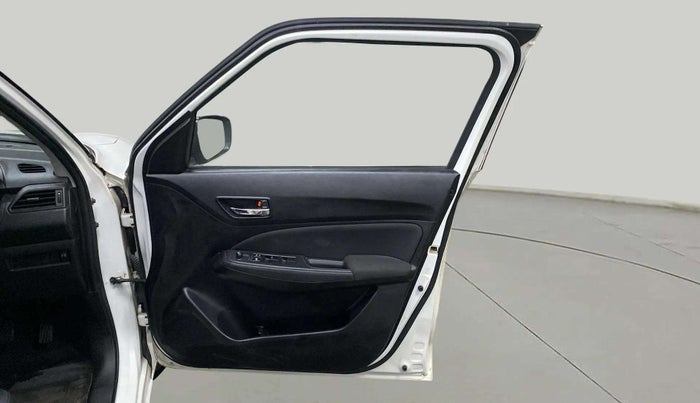 2018 Maruti Swift VXI, Petrol, Manual, 16,155 km, RHS Front Door