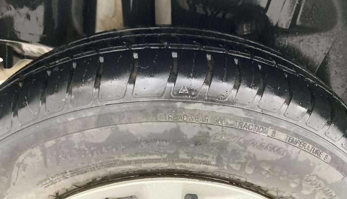 2021 Maruti Swift VXI, Petrol, Manual, 40,246 km, Right Rear Tyre Tread