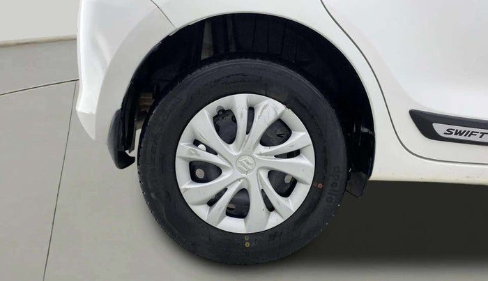 2021 Maruti Swift VXI, Petrol, Manual, 40,246 km, Right Rear Wheel
