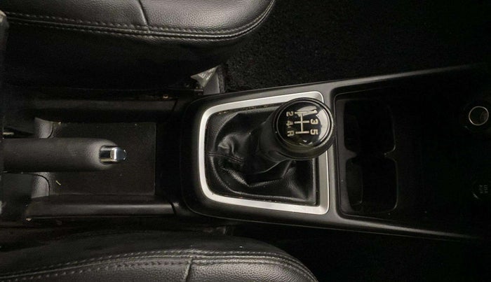 2021 Maruti Swift VXI, Petrol, Manual, 40,246 km, Gear Lever
