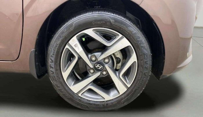 2021 Hyundai AURA SX PLUS 1.2 AMT, Petrol, Automatic, 12,177 km, Right Front Wheel