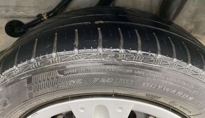 2015 Honda Amaze 1.2L I-VTEC S, Petrol, Manual, 72,917 km, Left Rear Tyre Tread