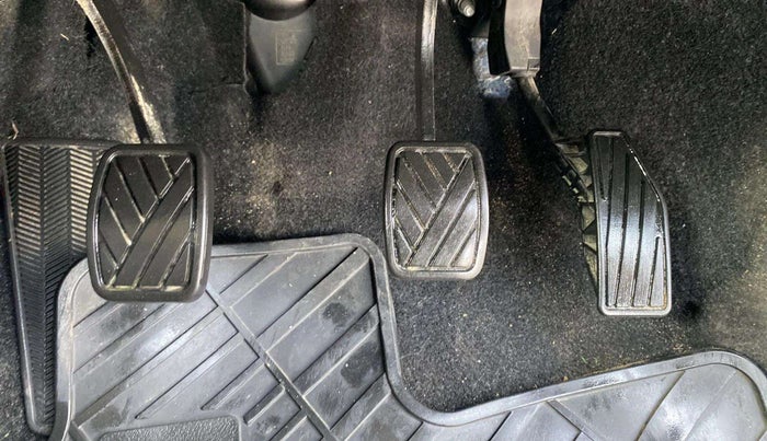 2022 Maruti Baleno DELTA PETROL 1.2, Petrol, Manual, 12,311 km, Pedals