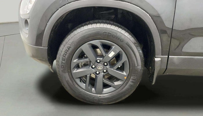 2022 Tata Harrier XT PLUS 2.0L KRYOTEC HALO EDITION, Diesel, Manual, 52,603 km, Left Front Wheel