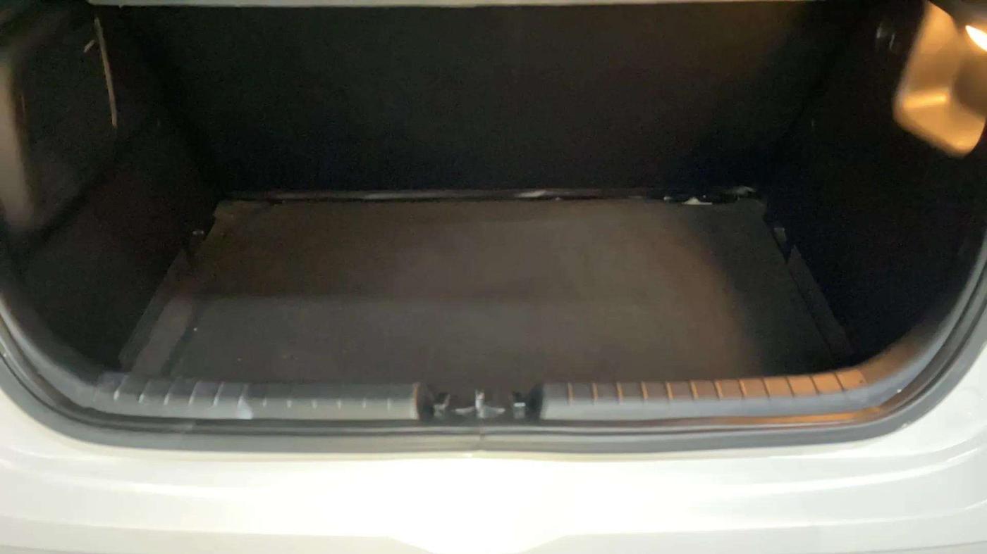 2024 Hyundai NEW I20 ASTA (O) 1.2 IVT, Petrol, Automatic, 11,903 km, Boot Inside