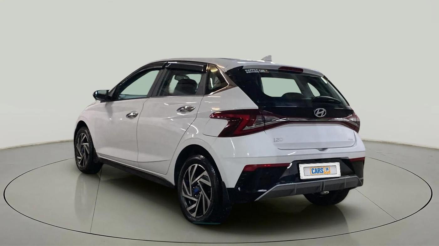 2024 Hyundai NEW I20 ASTA (O) 1.2 IVT, Petrol, Automatic, 11,903 km, Left Back Diagonal
