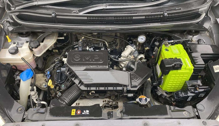 2018 Hyundai NEW SANTRO MAGNA CNG, CNG, Manual, 76,800 km, Engine View