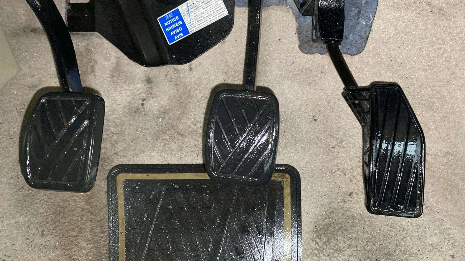 Pedals-31