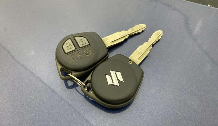 2019 Maruti Dzire VXI, Petrol, Manual, 51,678 km, Key Close Up