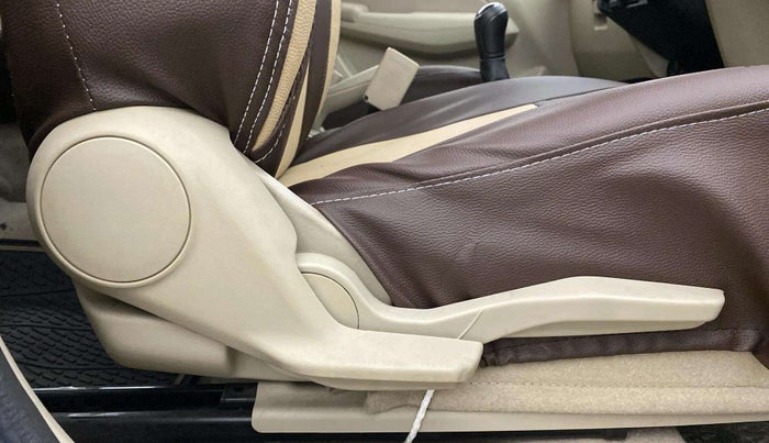 2019 Maruti Dzire VXI, Petrol, Manual, 51,678 km, Driver Side Adjustment Panel