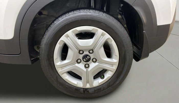 2020 KIA SONET HTX PLUS 1.5, Diesel, Manual, 85,463 km, Left Rear Wheel