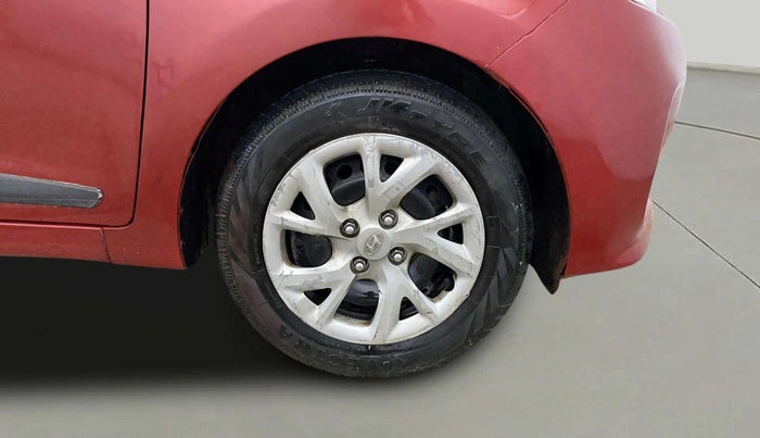 2017 Hyundai Grand i10 SPORTZ (O) 1.2 KAPPA VTVT, Petrol, Manual, 54,905 km, Right Front Wheel