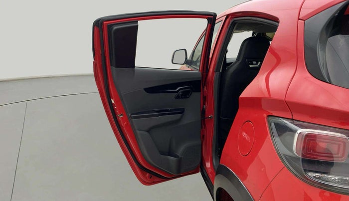 2018 Mahindra KUV 100 NXT K4+ P 6 STR, Petrol, Manual, 45,543 km, LHS Rear Door