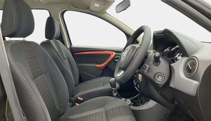 2017 Renault Duster RXS CVT, Petrol, Automatic, 37,203 km, Right Side Front Door Cabin