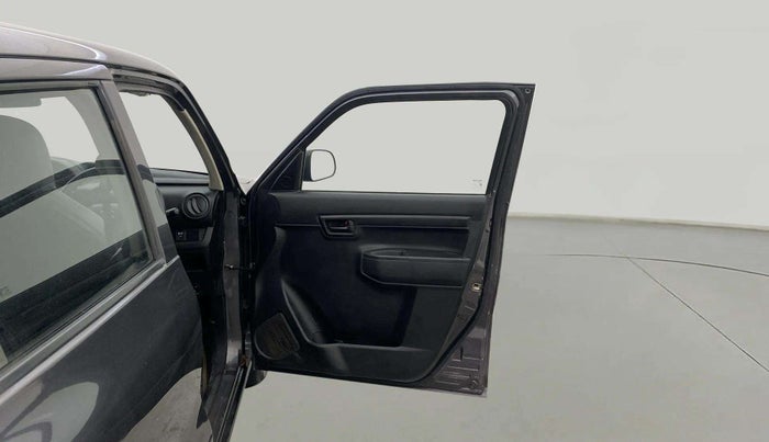 2020 Maruti S PRESSO VXI (O) CNG, CNG, Manual, 57,346 km, RHS Front Door