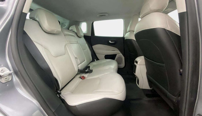 2019 Jeep Compass LIMITED 2.0 DIESEL, Diesel, Manual, 86,635 km, Right Side Rear Door Cabin