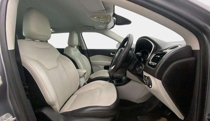 2019 Jeep Compass LIMITED 2.0 DIESEL, Diesel, Manual, 86,635 km, Right Side Front Door Cabin