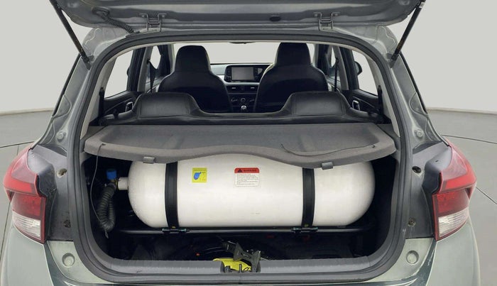 2023 Hyundai GRAND I10 NIOS SPORTZ 1.2 KAPPA VTVT CNG, CNG, Manual, 37,598 km, Boot Inside