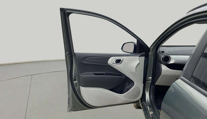 2023 Hyundai GRAND I10 NIOS SPORTZ 1.2 KAPPA VTVT CNG, CNG, Manual, 37,598 km, LHS Front Door