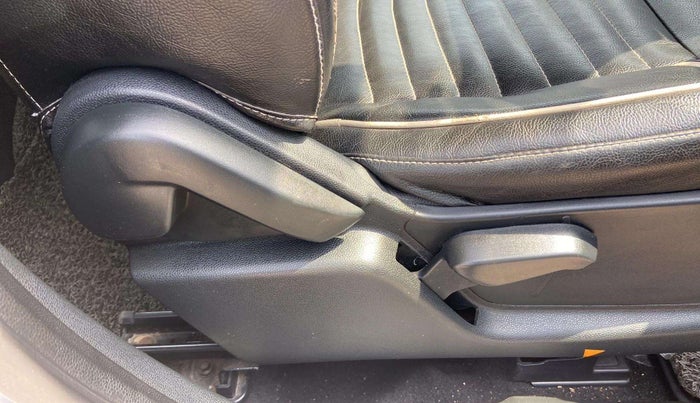 2019 Ford Ecosport TITANIUM 1.5L PETROL, Petrol, Manual, 68,895 km, Driver Side Adjustment Panel