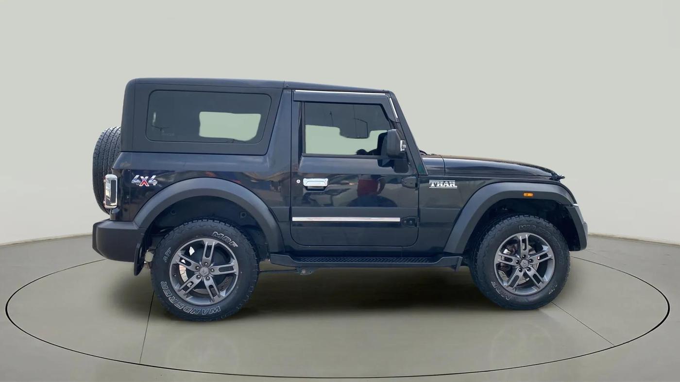 2022 Mahindra Thar LX D 4*4 MT HT, Diesel, Manual, 16,141 km, Right Side View
