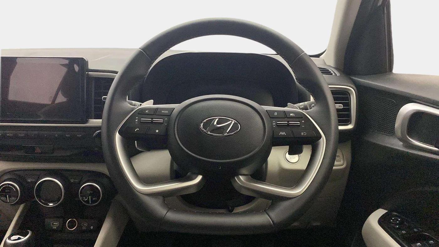 2023 Hyundai VENUE SX (O) 1.0 TURBO DCT, Petrol, Automatic, 5,448 km, Steering Wheel Close Up