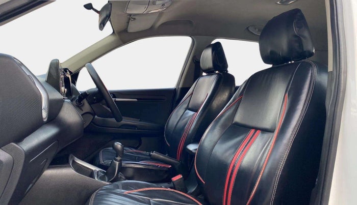 2020 KIA SONET HTK PLUS 1.2, Petrol, Manual, 30,285 km, Right Side Front Door Cabin