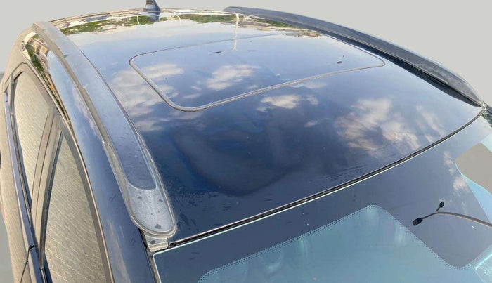 2022 Tata NEXON XZ PLUS (O) PETROL DARK EDITION, CNG, Manual, 66,360 km, Roof