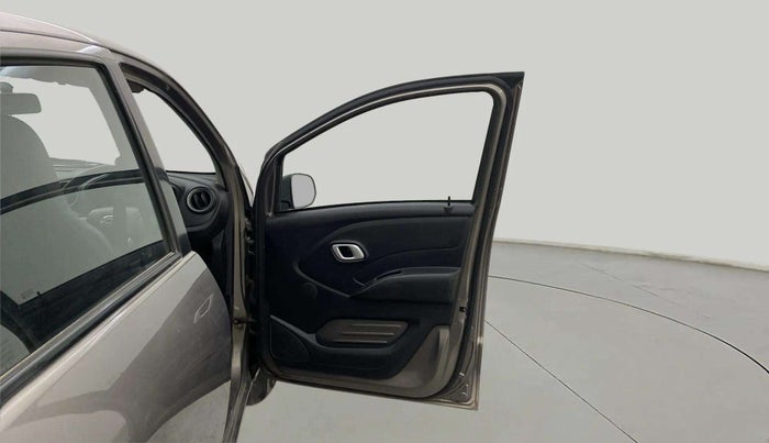 2018 Datsun Redi Go T(O) 1.0, Petrol, Manual, 76,382 km, RHS Front Door