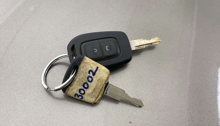 2018 Datsun Redi Go T(O) 1.0, Petrol, Manual, 76,382 km, Key Close Up